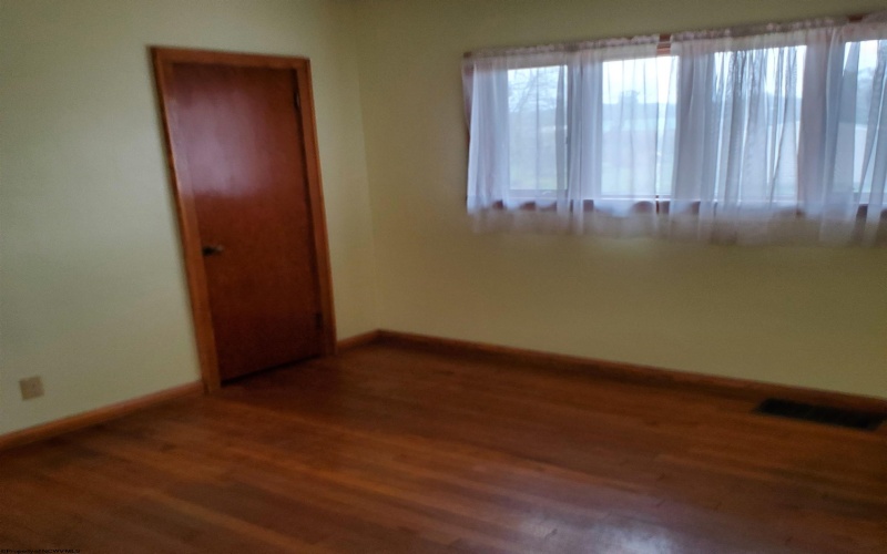 1 Goff Street, Elkins, West Virginia 26241, 3 Bedrooms Bedrooms, 8 Rooms Rooms,2 BathroomsBathrooms,Single Family Detached,For Sale,Goff,10163779