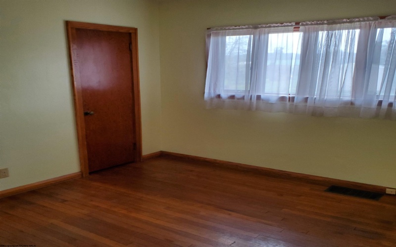 1 Goff Street, Elkins, West Virginia 26241, 3 Bedrooms Bedrooms, 8 Rooms Rooms,2 BathroomsBathrooms,Single Family Detached,For Sale,Goff,10163779