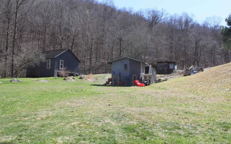 992 Holly River Road, Webster Springs, West Virginia 26288, 5 Bedrooms Bedrooms, 13 Rooms Rooms,2 BathroomsBathrooms,Single Family Detached,For Sale,Holly River,10163770