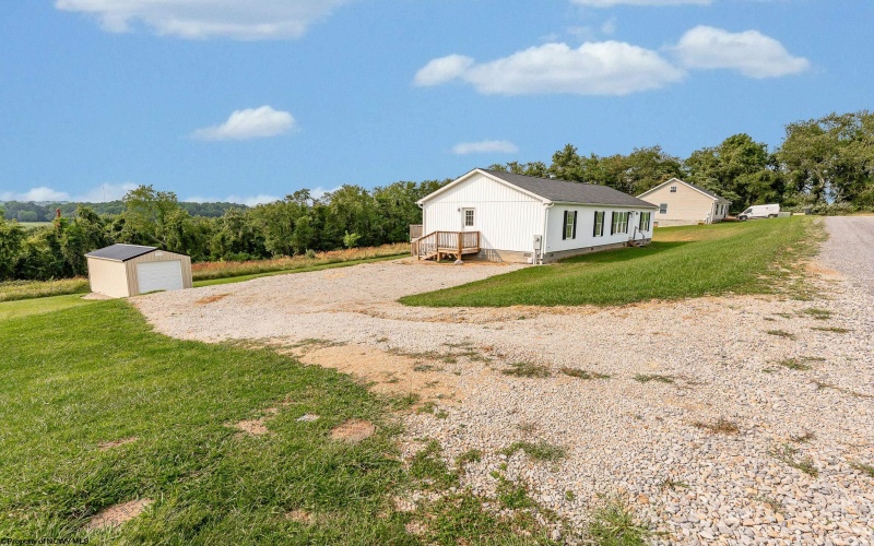 57 Arielle Way, Morgantown, West Virginia 26508, 3 Bedrooms Bedrooms, 7 Rooms Rooms,2 BathroomsBathrooms,Single Family Detached,For Sale,Arielle,10161483