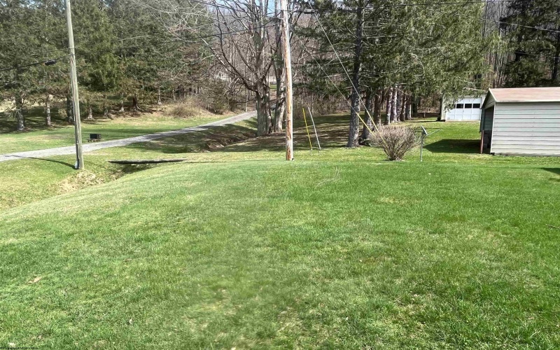 166 Dry Fork Road, Weston, West Virginia 26452, 4 Bedrooms Bedrooms, 11 Rooms Rooms,3 BathroomsBathrooms,Single Family Detached,For Sale,Dry Fork,10163775