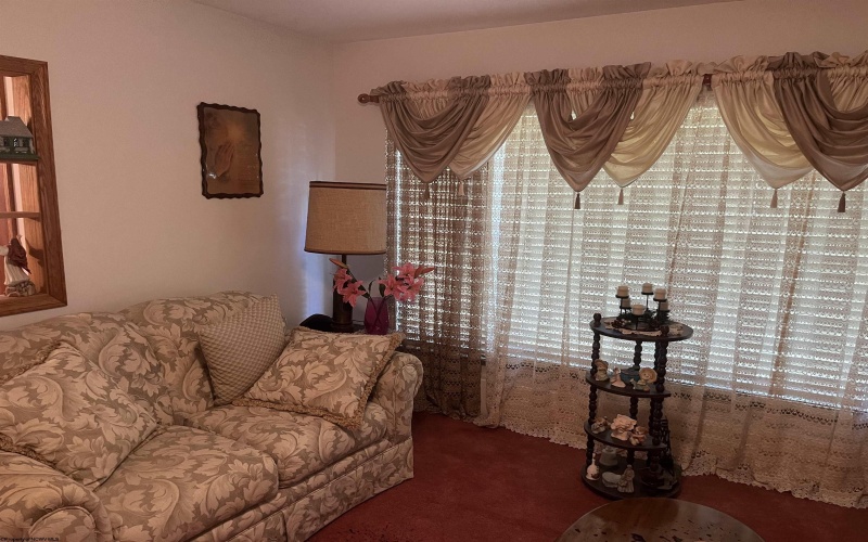 166 Dry Fork Road, Weston, West Virginia 26452, 4 Bedrooms Bedrooms, 11 Rooms Rooms,3 BathroomsBathrooms,Single Family Detached,For Sale,Dry Fork,10163775