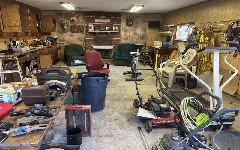 166 Dry Fork Road, Weston, West Virginia 26452, 4 Bedrooms Bedrooms, 11 Rooms Rooms,3 BathroomsBathrooms,Single Family Detached,For Sale,Dry Fork,10163775