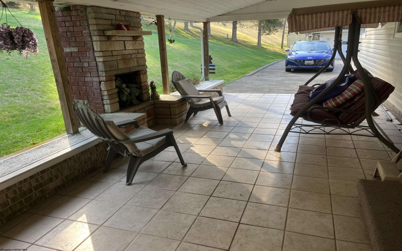 166 Dry Fork Road, Weston, West Virginia 26452, 4 Bedrooms Bedrooms, 11 Rooms Rooms,3 BathroomsBathrooms,Single Family Detached,For Sale,Dry Fork,10163775