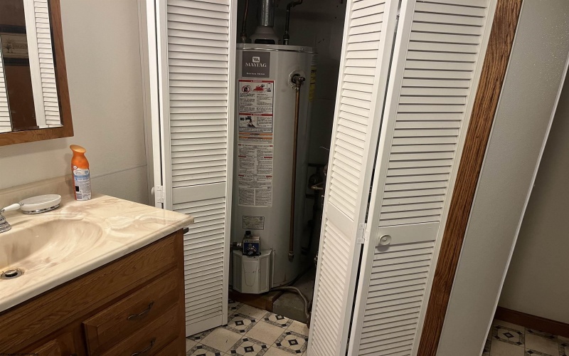 166 Dry Fork Road, Weston, West Virginia 26452, 4 Bedrooms Bedrooms, 11 Rooms Rooms,3 BathroomsBathrooms,Single Family Detached,For Sale,Dry Fork,10163775