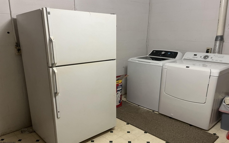 166 Dry Fork Road, Weston, West Virginia 26452, 4 Bedrooms Bedrooms, 11 Rooms Rooms,3 BathroomsBathrooms,Single Family Detached,For Sale,Dry Fork,10163775