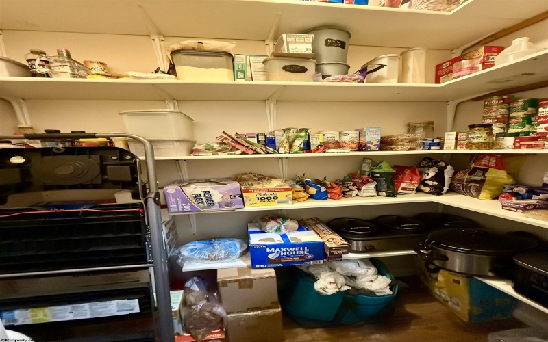 1703 Union Street, Fairmont, West Virginia 26554, 4 Bedrooms Bedrooms, 7 Rooms Rooms,2 BathroomsBathrooms,Single Family Detached,For Sale,Union,10163774