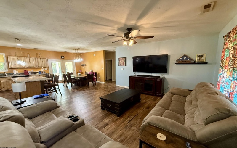 1703 Union Street, Fairmont, West Virginia 26554, 4 Bedrooms Bedrooms, 7 Rooms Rooms,2 BathroomsBathrooms,Single Family Detached,For Sale,Union,10163774