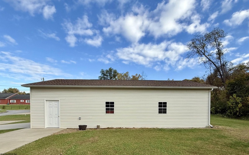1703 Union Street, Fairmont, West Virginia 26554, 4 Bedrooms Bedrooms, 7 Rooms Rooms,2 BathroomsBathrooms,Single Family Detached,For Sale,Union,10163774