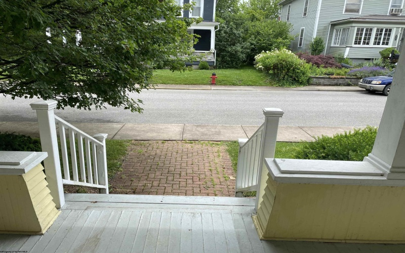 28 Central Avenue, Buckhannon, West Virginia 26201-4033, 5 Bedrooms Bedrooms, 10 Rooms Rooms,2 BathroomsBathrooms,Single Family Detached,For Sale,Central,10163778