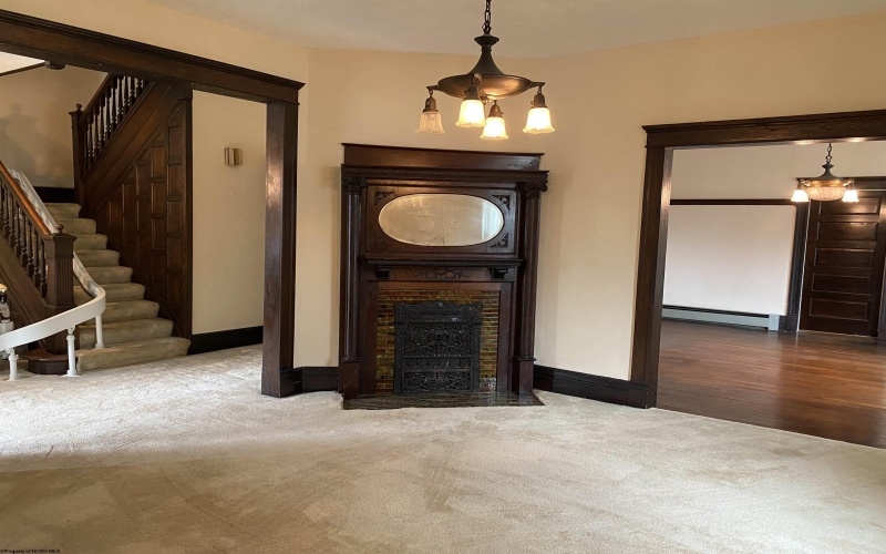 28 Central Avenue, Buckhannon, West Virginia 26201-4033, 5 Bedrooms Bedrooms, 10 Rooms Rooms,2 BathroomsBathrooms,Single Family Detached,For Sale,Central,10163778