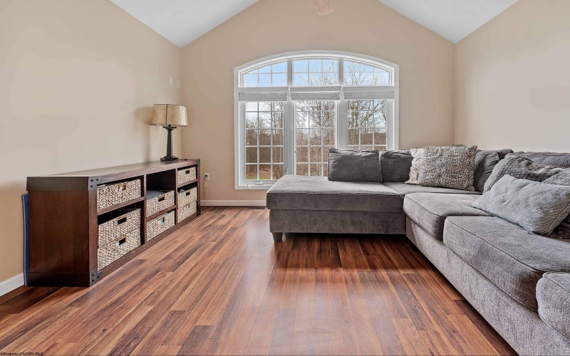 356 Sturgiss School Road, Masontown, West Virginia 26542, 5 Bedrooms Bedrooms, 12 Rooms Rooms,3 BathroomsBathrooms,Single Family Detached,For Sale,Sturgiss School,10163796