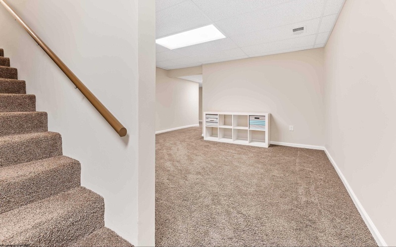 356 Sturgiss School Road, Masontown, West Virginia 26542, 5 Bedrooms Bedrooms, 12 Rooms Rooms,3 BathroomsBathrooms,Single Family Detached,For Sale,Sturgiss School,10163796