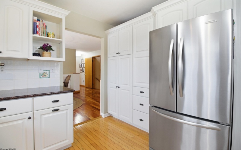 118 Ridgeway Drive, Bridgeport, West Virginia 26330, 5 Bedrooms Bedrooms, 10 Rooms Rooms,3 BathroomsBathrooms,Single Family Detached,For Sale,Ridgeway,10163788 118 Ridgeway Drive, Bridgeport, West Virginia 26330, 5 Bedrooms Bedrooms, 10 Rooms Rooms,3 BathroomsBathrooms,Single Family Detached,For Sale,Ridgeway,10163788