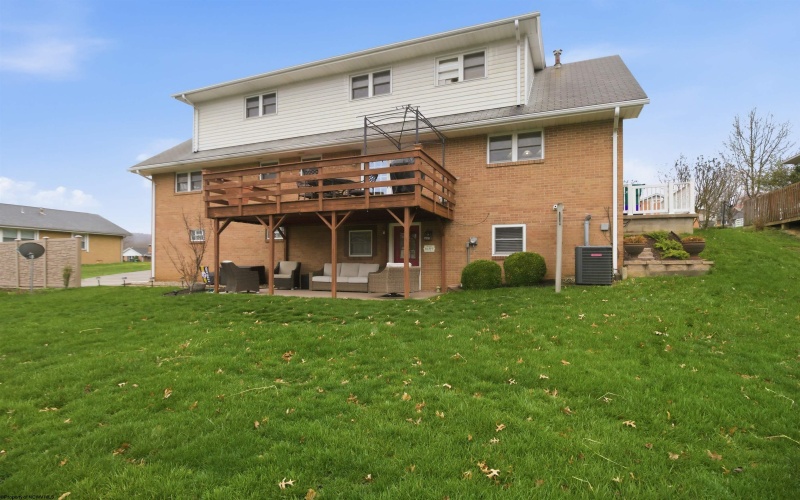 118 Ridgeway Drive, Bridgeport, West Virginia 26330, 5 Bedrooms Bedrooms, 10 Rooms Rooms,3 BathroomsBathrooms,Single Family Detached,For Sale,Ridgeway,10163788 118 Ridgeway Drive, Bridgeport, West Virginia 26330, 5 Bedrooms Bedrooms, 10 Rooms Rooms,3 BathroomsBathrooms,Single Family Detached,For Sale,Ridgeway,10163788