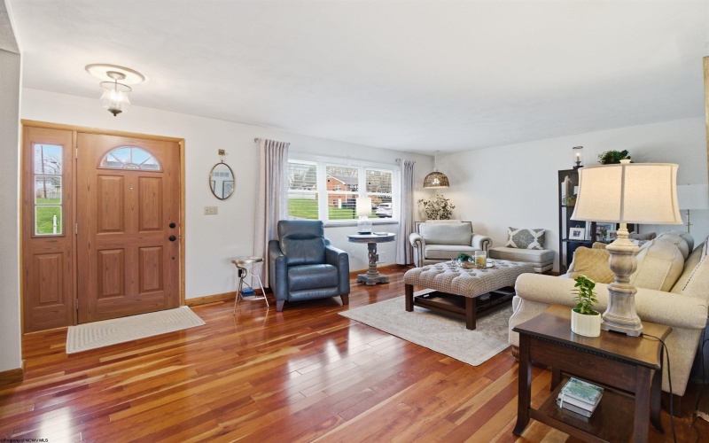 118 Ridgeway Drive, Bridgeport, West Virginia 26330, 5 Bedrooms Bedrooms, 10 Rooms Rooms,3 BathroomsBathrooms,Single Family Detached,For Sale,Ridgeway,10163788 118 Ridgeway Drive, Bridgeport, West Virginia 26330, 5 Bedrooms Bedrooms, 10 Rooms Rooms,3 BathroomsBathrooms,Single Family Detached,For Sale,Ridgeway,10163788