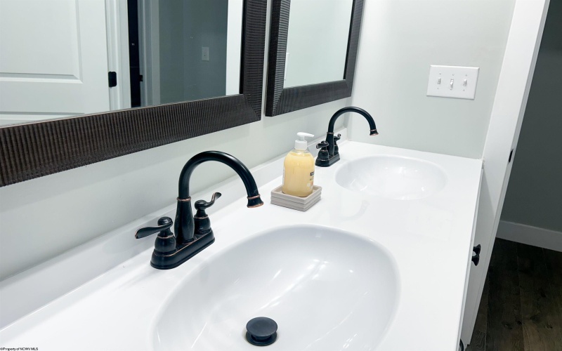 308 Wilson Street, Fairmont, West Virginia 26554, 3 Bedrooms Bedrooms, 6 Rooms Rooms,2 BathroomsBathrooms,Single Family Detached,For Sale,Wilson,10163790