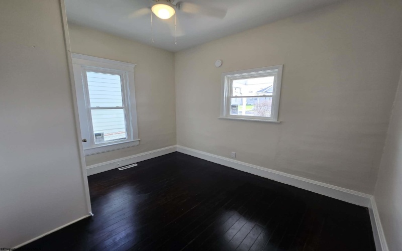 407 West Virginia Avenue, Nutter Fort, West Virginia 26301, 4 Bedrooms Bedrooms, 7 Rooms Rooms,1 BathroomBathrooms,Single Family Detached,For Sale,West Virginia,10163792