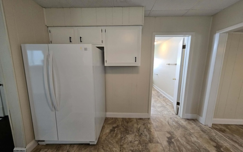 407 West Virginia Avenue, Nutter Fort, West Virginia 26301, 4 Bedrooms Bedrooms, 7 Rooms Rooms,1 BathroomBathrooms,Single Family Detached,For Sale,West Virginia,10163792