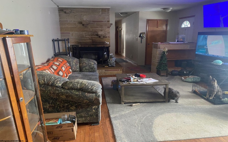 111 Ervin Lane, Elkins, West Virginia 26241, 3 Bedrooms Bedrooms, 7 Rooms Rooms,2 BathroomsBathrooms,Single Family Detached,For Sale,Ervin,10163794