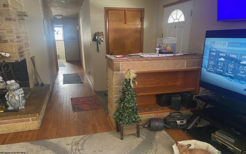 111 Ervin Lane, Elkins, West Virginia 26241, 3 Bedrooms Bedrooms, 7 Rooms Rooms,2 BathroomsBathrooms,Single Family Detached,For Sale,Ervin,10163794