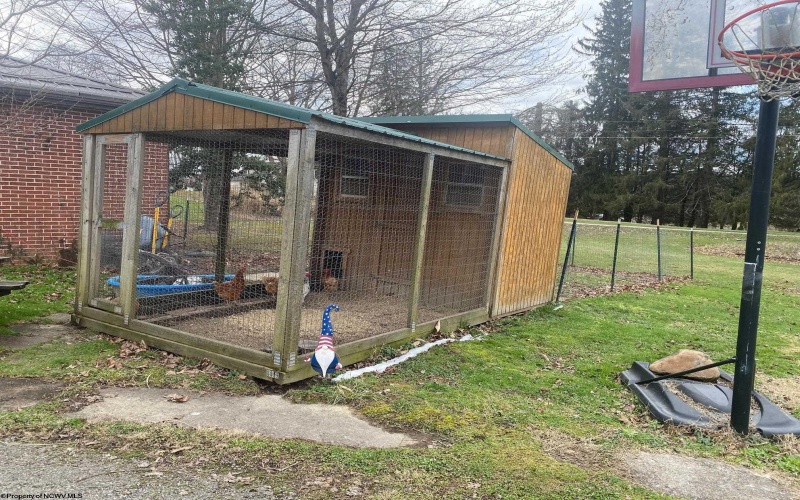 111 Ervin Lane, Elkins, West Virginia 26241, 3 Bedrooms Bedrooms, 7 Rooms Rooms,2 BathroomsBathrooms,Single Family Detached,For Sale,Ervin,10163794