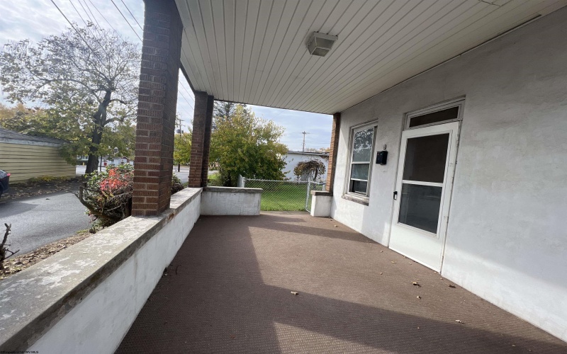 9 Garrison Street, Westover, West Virginia 26501, 3 Bedrooms Bedrooms, 9 Rooms Rooms,2 BathroomsBathrooms,Single Family Detached,For Sale,Garrison,10149215