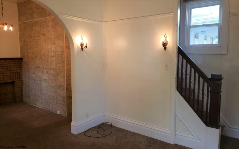 9 Garrison Street, Westover, West Virginia 26501, 3 Bedrooms Bedrooms, 9 Rooms Rooms,2 BathroomsBathrooms,Single Family Detached,For Sale,Garrison,10149215