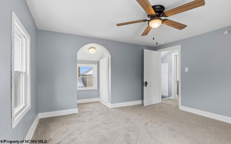 408 Maryland Avenue, Nutter Fort, West Virginia 26301, 3 Bedrooms Bedrooms, 6 Rooms Rooms,2 BathroomsBathrooms,Single Family Detached,For Sale,Maryland,10163801