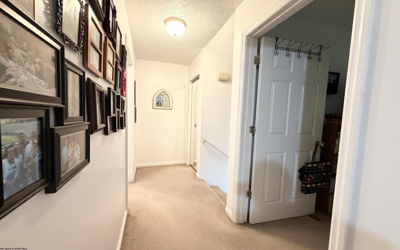 38 Cliffside Drive, Morgantown, West Virginia 26501, 2 Bedrooms Bedrooms, 4 Rooms Rooms,1 BathroomBathrooms,Single Family Attached,For Sale,Cliffside,10163803