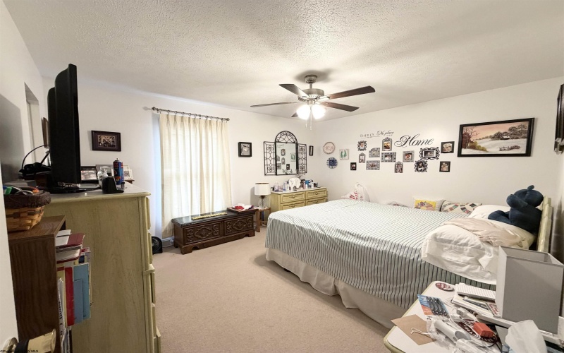 38 Cliffside Drive, Morgantown, West Virginia 26501, 2 Bedrooms Bedrooms, 4 Rooms Rooms,1 BathroomBathrooms,Single Family Attached,For Sale,Cliffside,10163803