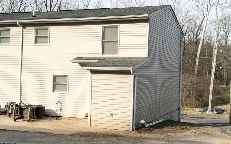 38-1 Cliffside Drive, Morgantown, West Virginia 26501, 2 Bedrooms Bedrooms, 4 Rooms Rooms,1 BathroomBathrooms,Single Family Attached,For Sale,Cliffside,10163803