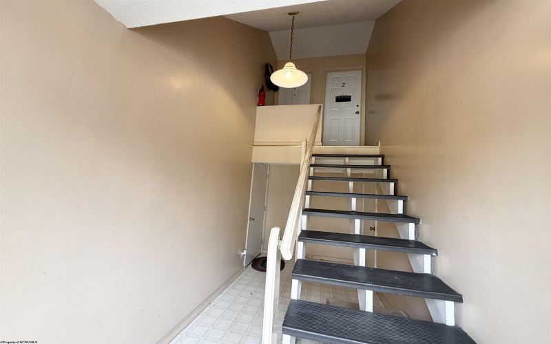 38 Cliffside Drive, Morgantown, West Virginia 26501, 2 Bedrooms Bedrooms, 4 Rooms Rooms,1 BathroomBathrooms,Single Family Attached,For Sale,Cliffside,10163804