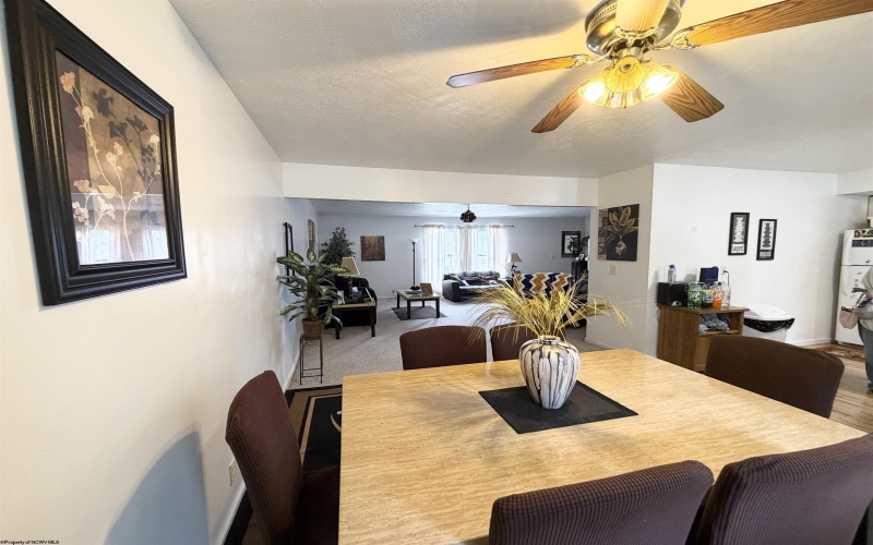 38 Cliffside Drive, Morgantown, West Virginia 26501, 3 Bedrooms Bedrooms, 4 Rooms Rooms,2 BathroomsBathrooms,Single Family Attached,For Sale,Cliffside,10163806