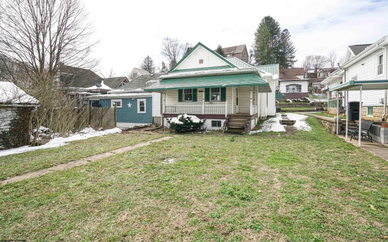 208 Jefferson Street, Mannington, West Virginia 26582, 2 Bedrooms Bedrooms, 5 Rooms Rooms,1 BathroomBathrooms,Single Family Detached,For Sale,Jefferson,10163819