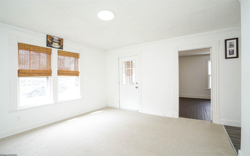 208 Jefferson Street, Mannington, West Virginia 26582, 2 Bedrooms Bedrooms, 5 Rooms Rooms,1 BathroomBathrooms,Single Family Detached,For Sale,Jefferson,10163819