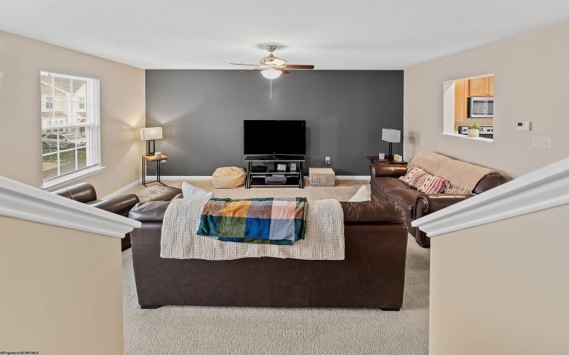 143 Tee Drive, Maidsville, West Virginia 26541, 3 Bedrooms Bedrooms, 6 Rooms Rooms,2 BathroomsBathrooms,Single Family Attached,For Sale,Tee,10163810