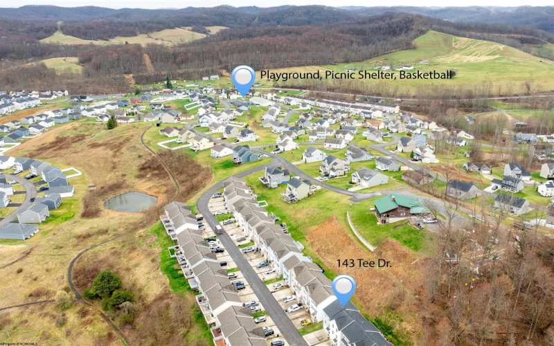 143 Tee Drive, Maidsville, West Virginia 26541, 3 Bedrooms Bedrooms, 6 Rooms Rooms,2 BathroomsBathrooms,Single Family Attached,For Sale,Tee,10163810