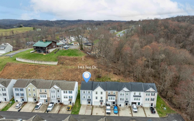 143 Tee Drive, Maidsville, West Virginia 26541, 3 Bedrooms Bedrooms, 6 Rooms Rooms,2 BathroomsBathrooms,Single Family Attached,For Sale,Tee,10163810