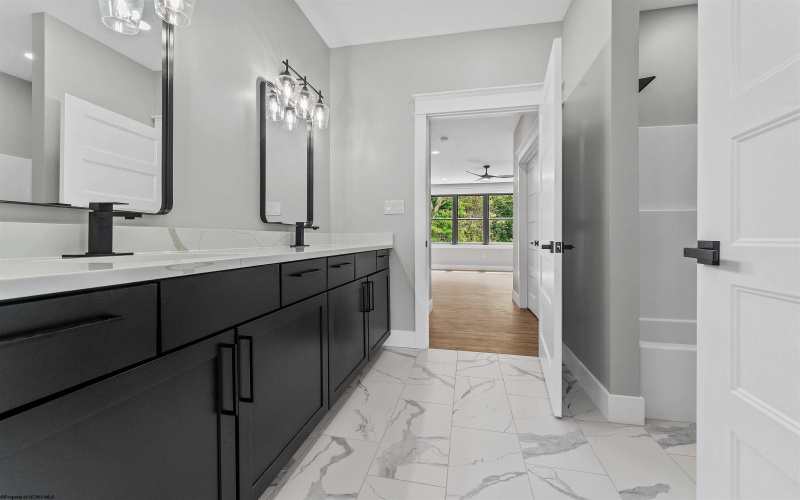 118 Tivoli Garden Drive, Morgantown, West Virginia 26508, 4 Bedrooms Bedrooms, 9 Rooms Rooms,4 BathroomsBathrooms,Single Family Attached,For Sale,Tivoli Garden,10163813