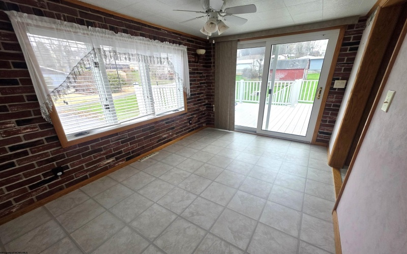 103 Williams Avenue, Kingwood, West Virginia 26537, 3 Bedrooms Bedrooms, 8 Rooms Rooms,2 BathroomsBathrooms,Single Family Detached,For Sale,Williams,10163818 103 Williams Avenue, Kingwood, West Virginia 26537, 3 Bedrooms Bedrooms, 8 Rooms Rooms,2 BathroomsBathrooms,Single Family Detached,For Sale,Williams,10163818