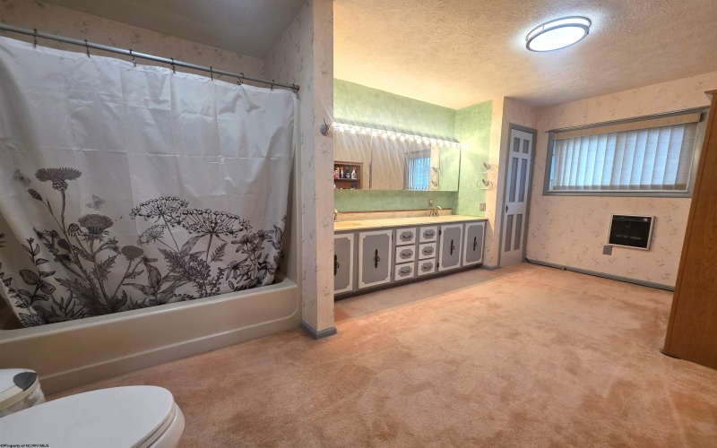 103 Williams Avenue, Kingwood, West Virginia 26537, 3 Bedrooms Bedrooms, 8 Rooms Rooms,2 BathroomsBathrooms,Single Family Detached,For Sale,Williams,10163818 103 Williams Avenue, Kingwood, West Virginia 26537, 3 Bedrooms Bedrooms, 8 Rooms Rooms,2 BathroomsBathrooms,Single Family Detached,For Sale,Williams,10163818