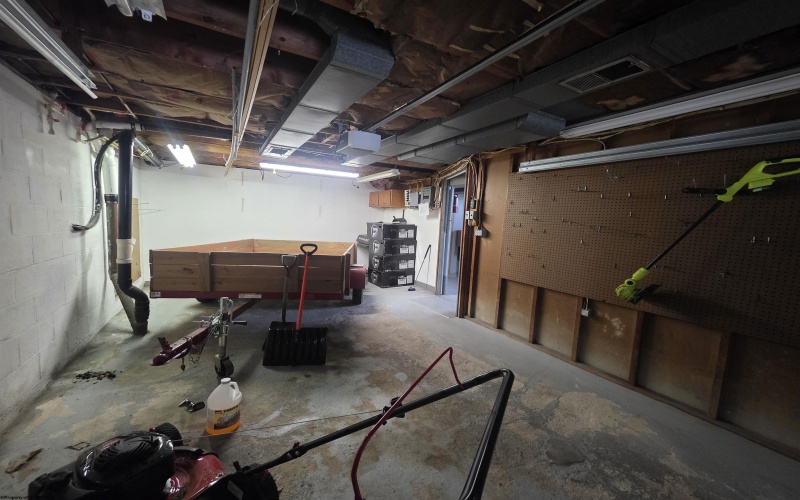 103 Williams Avenue, Kingwood, West Virginia 26537, 3 Bedrooms Bedrooms, 8 Rooms Rooms,2 BathroomsBathrooms,Single Family Detached,For Sale,Williams,10163818 103 Williams Avenue, Kingwood, West Virginia 26537, 3 Bedrooms Bedrooms, 8 Rooms Rooms,2 BathroomsBathrooms,Single Family Detached,For Sale,Williams,10163818