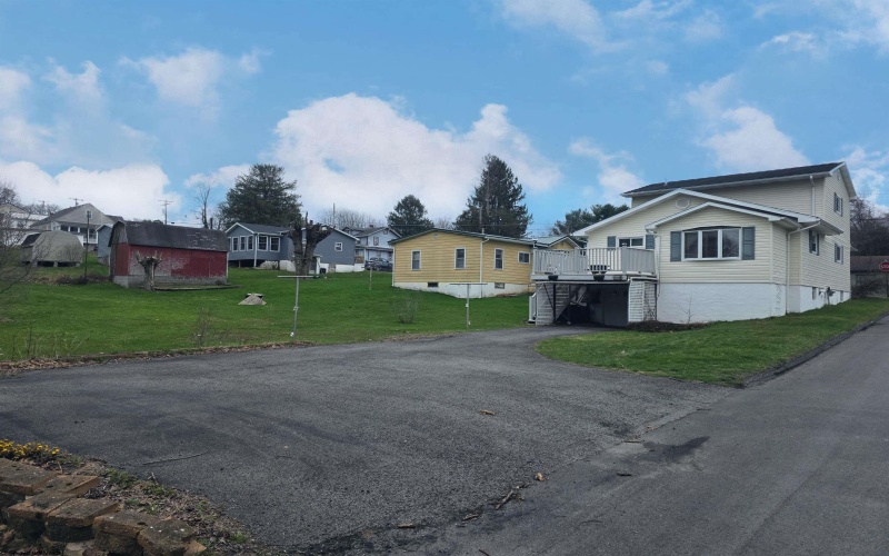 103 Williams Avenue, Kingwood, West Virginia 26537, 3 Bedrooms Bedrooms, 8 Rooms Rooms,2 BathroomsBathrooms,Single Family Detached,For Sale,Williams,10163818 103 Williams Avenue, Kingwood, West Virginia 26537, 3 Bedrooms Bedrooms, 8 Rooms Rooms,2 BathroomsBathrooms,Single Family Detached,For Sale,Williams,10163818