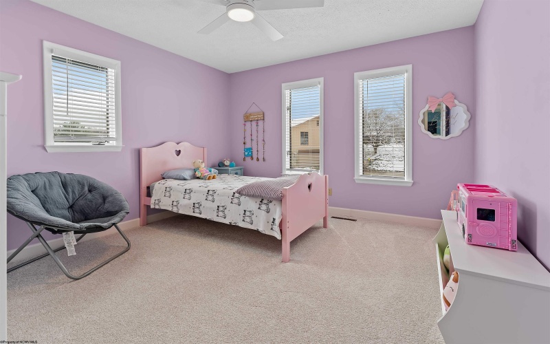 12 Cedarwood Drive, Morgantown, West Virginia 26505, 4 Bedrooms Bedrooms, 8 Rooms Rooms,3 BathroomsBathrooms,Single Family Detached,For Sale,Cedarwood,10163811