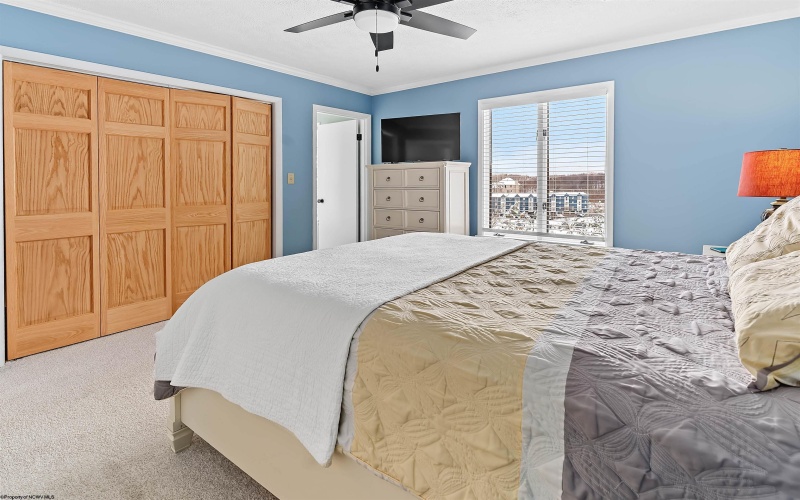 12 Cedarwood Drive, Morgantown, West Virginia 26505, 4 Bedrooms Bedrooms, 8 Rooms Rooms,3 BathroomsBathrooms,Single Family Detached,For Sale,Cedarwood,10163811