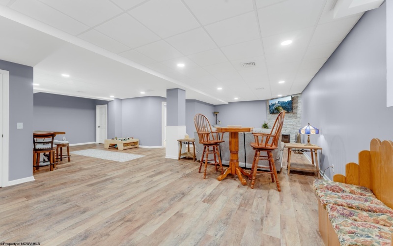 58 Edinburgh Lane, Rivesville, West Virginia 26588, 3 Bedrooms Bedrooms, 8 Rooms Rooms,3 BathroomsBathrooms,Single Family Detached,For Sale,Edinburgh,10163812