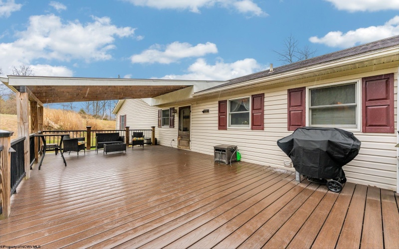 58 Edinburgh Lane, Rivesville, West Virginia 26588, 3 Bedrooms Bedrooms, 8 Rooms Rooms,3 BathroomsBathrooms,Single Family Detached,For Sale,Edinburgh,10163812