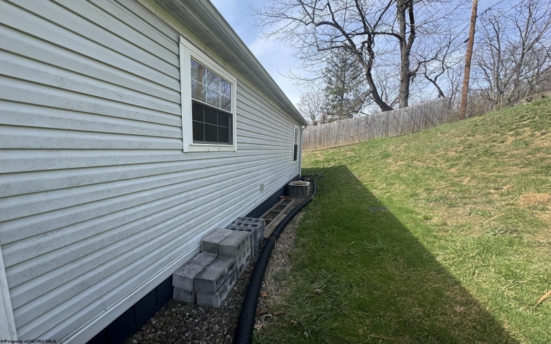 111 Brick Hill Road, Four States, West Virginia 26591, 3 Bedrooms Bedrooms, 6 Rooms Rooms,2 BathroomsBathrooms,Single Family Detached,For Sale,Brick Hill,10163814