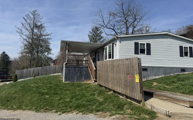 111 Brick Hill Road, Four States, West Virginia 26591, 3 Bedrooms Bedrooms, 6 Rooms Rooms,2 BathroomsBathrooms,Single Family Detached,For Sale,Brick Hill,10163814